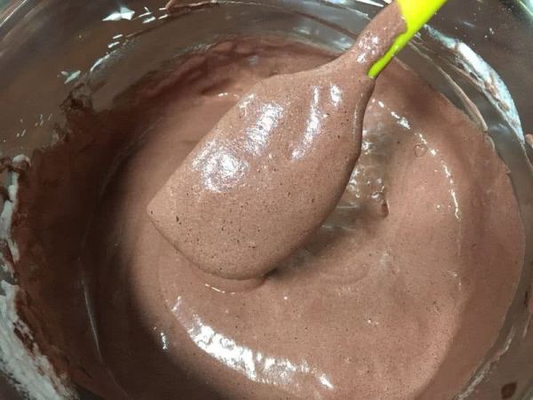 红丝绒双层芝士蛋糕