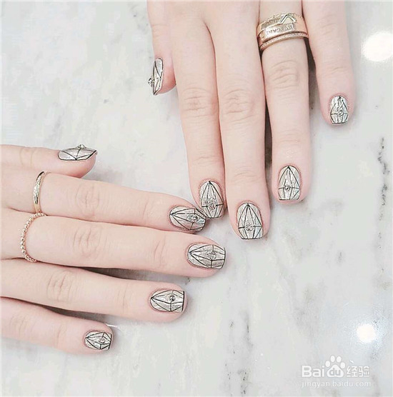 秋季韩式美甲图片