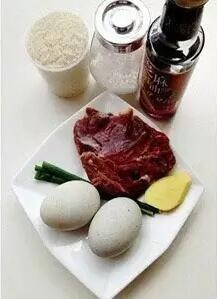 皮蛋瘦肉粥的做法