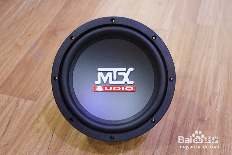 广州雷克萨斯RX200T音响升级搭配大能全车隔音