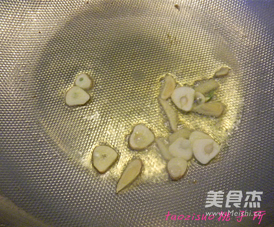 菌菇烩鲜蔬的做法