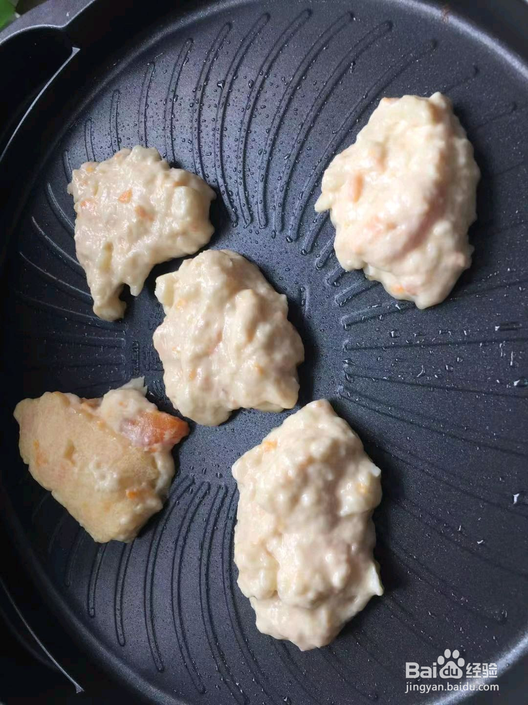 清香土豆饼的做法