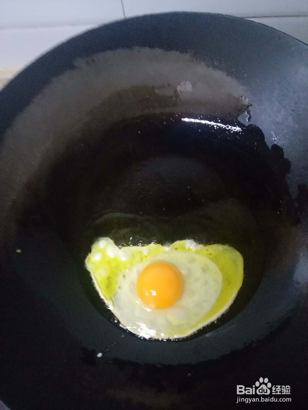 香菇肉酱煎蛋