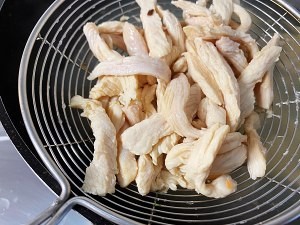 鸡肉版鱼香肉丝怎么做