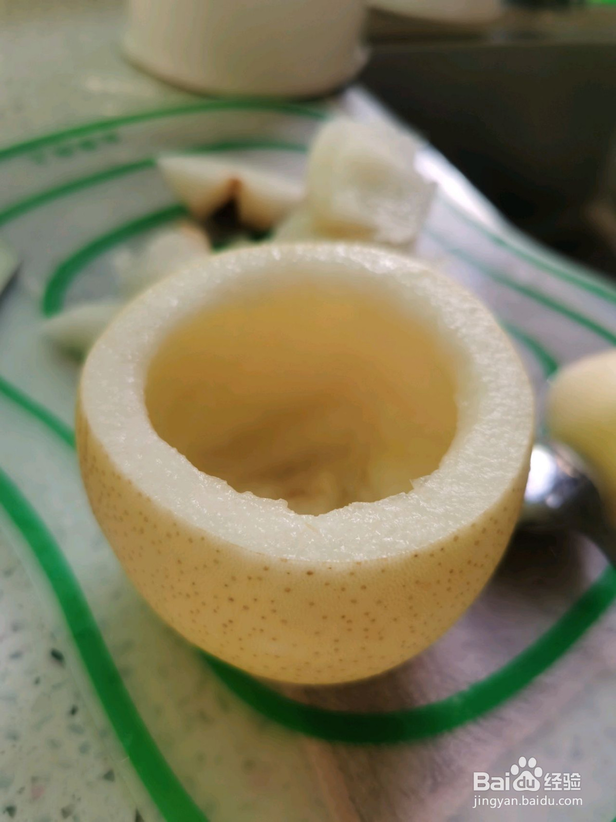 秋季润肺冰糖雪梨的做法