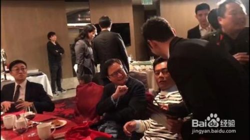 明星签名什么鬼？古天乐周星驰画的看不出原形