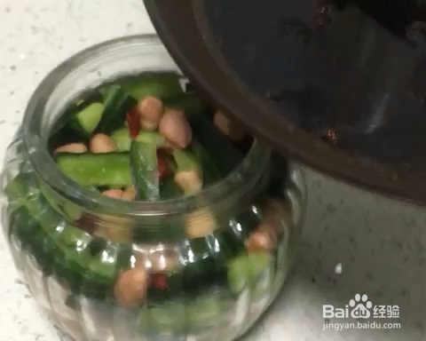做家常菜酱黄瓜的教程！