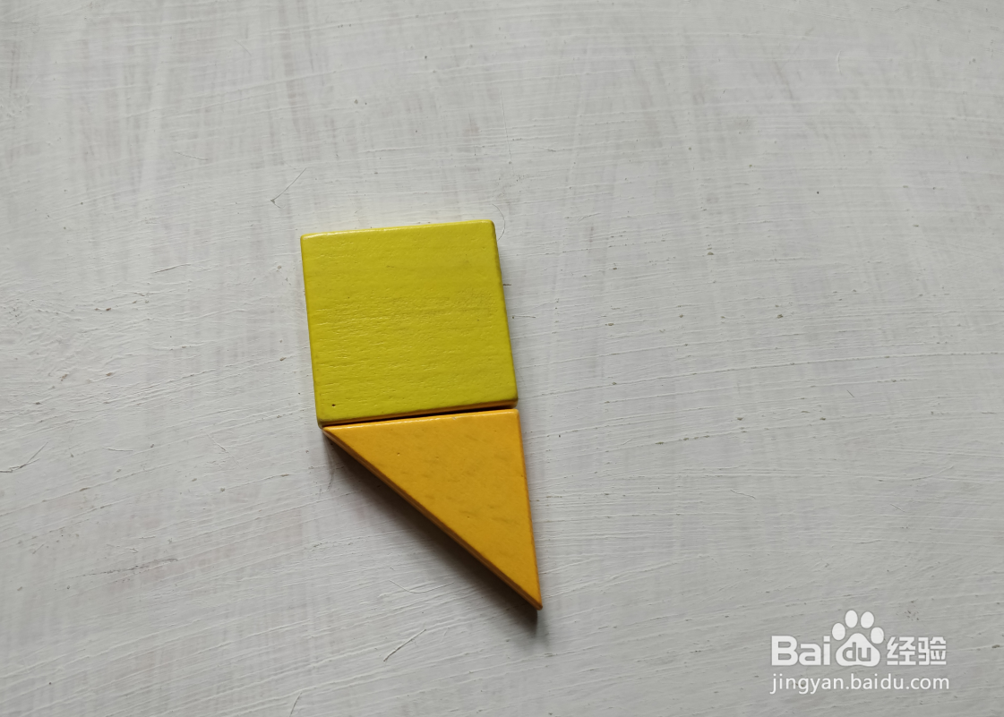 用七巧板如何拼一只站着休息的海鸥?