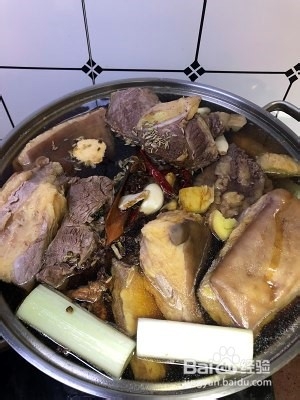 五香带皮驴肉怎么做？