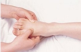 毛孔粗大、头发油有细纹怎么办