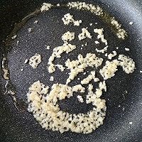 美味的腊味爆炒佛手瓜