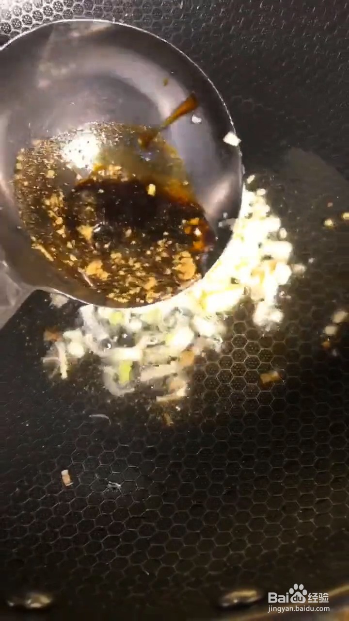 简单又非常下饭的红肠烧茄子要怎样做