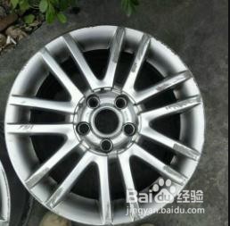 车轮毂被刮了怎么修复
