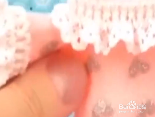 如何给芭比做好看的衣服？