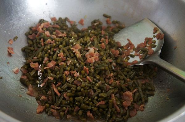 培根肉炒酸豆角