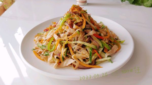 葱椒胡豆拌瓜丝