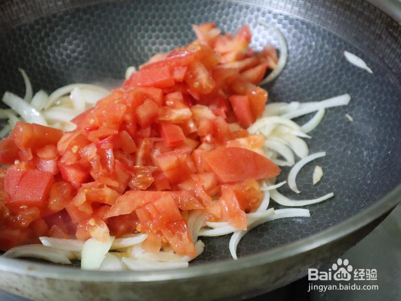 香浓番茄土豆牛骨汤的做法