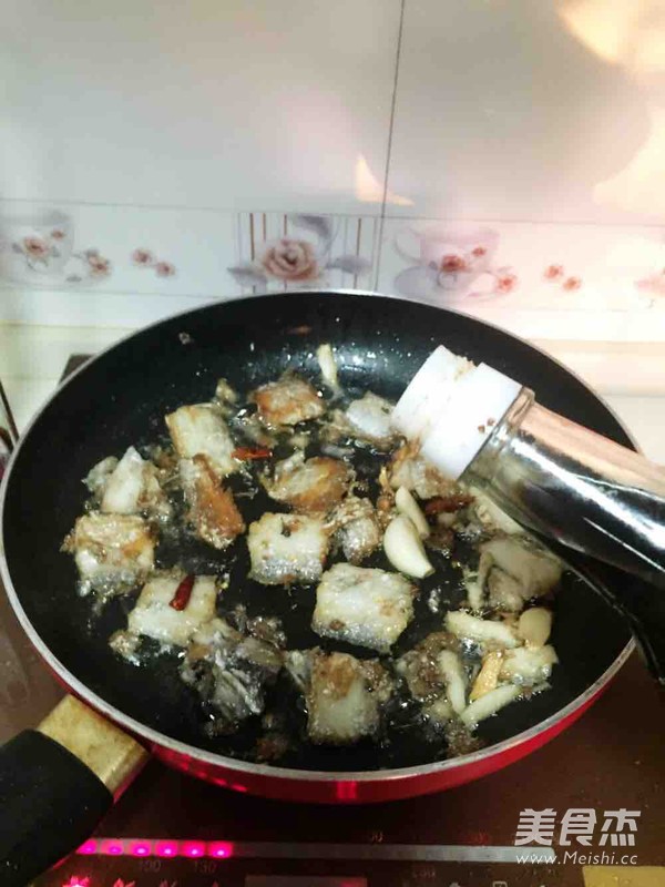 红烧带鱼的做法