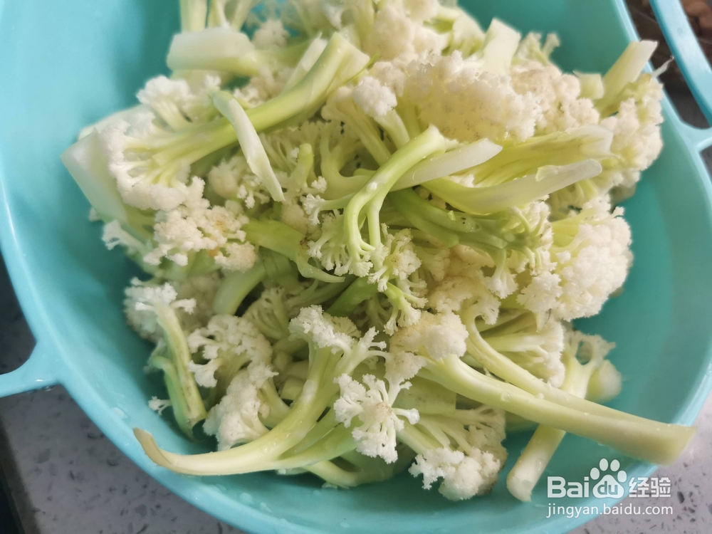 菜花炒肉的做法