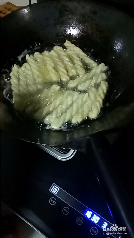 好恰啊麻花-香酥麻花的做法