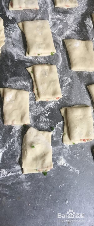 葱香火腿卷的做法