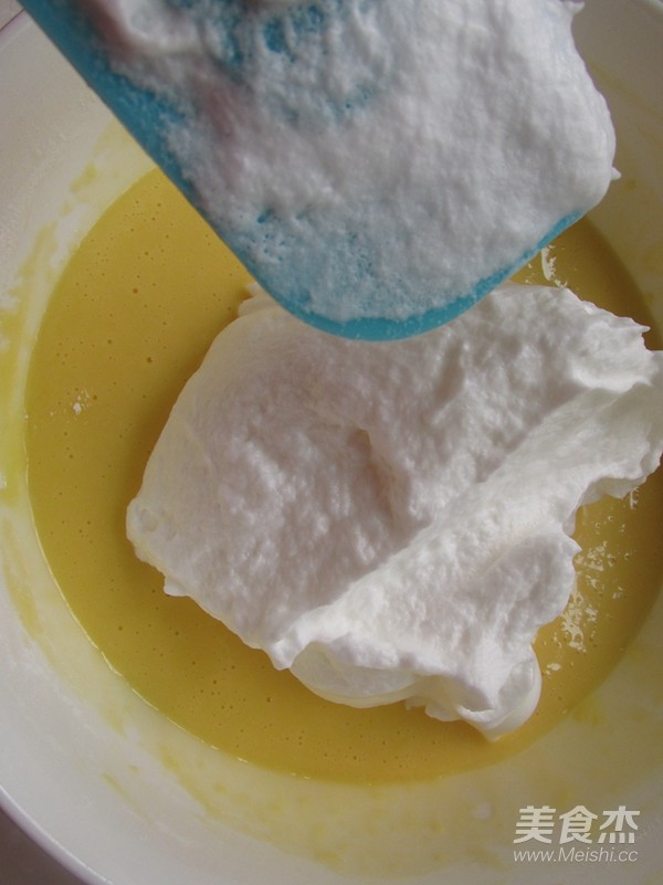 火龙果奶油蛋糕