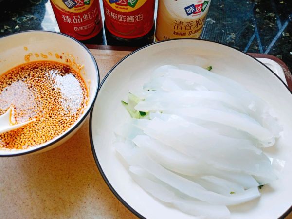 酸辣爽口拌凉粉