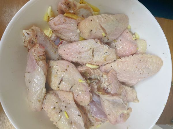 秘制柠檬烤鸡翅