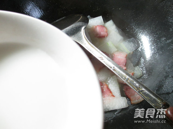 腊肉烩冬瓜的做法