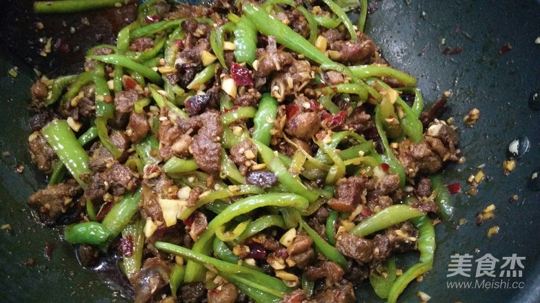 鲜椒小炒鸭的做法