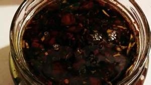 养生食补香椿炸酱的做法