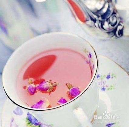 经常在空调屋里待着，如何让皮肤保湿？