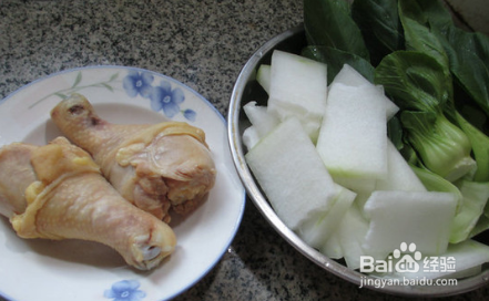 青菜冬瓜鸡腿汤