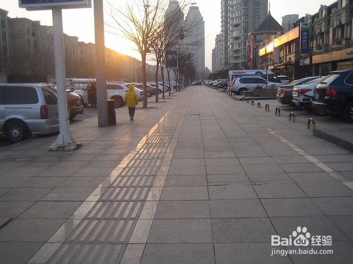 老年人告诉孩子安全出行