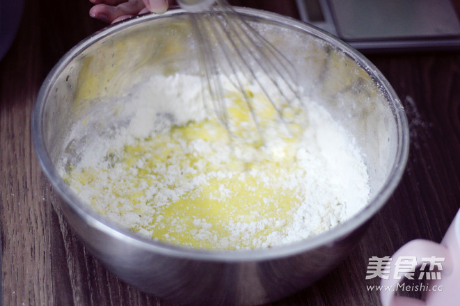 戚风奶油卷的做法