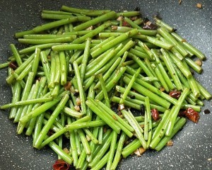 小炒空心菜的做法
