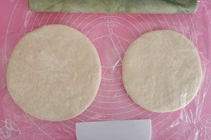 披萨饼底的做法