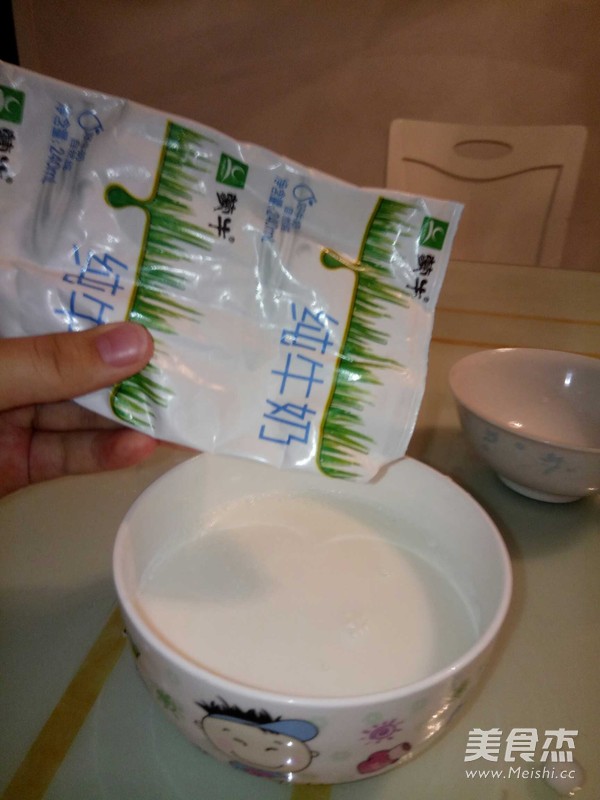 嫩滑鸡蛋牛奶布丁