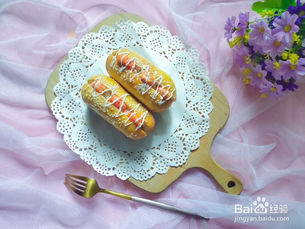 小龙虾夹馅面包口味绝佳