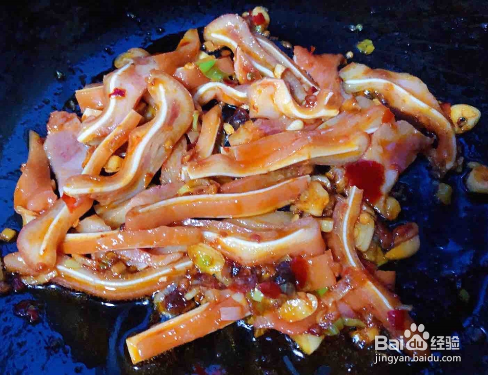 制作美味的爆炒猪耳朵