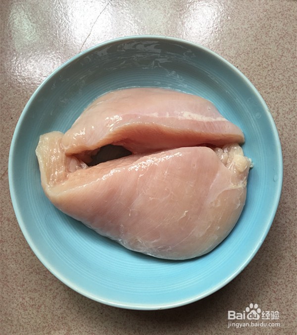 香菇炒鸡胸肉的做法