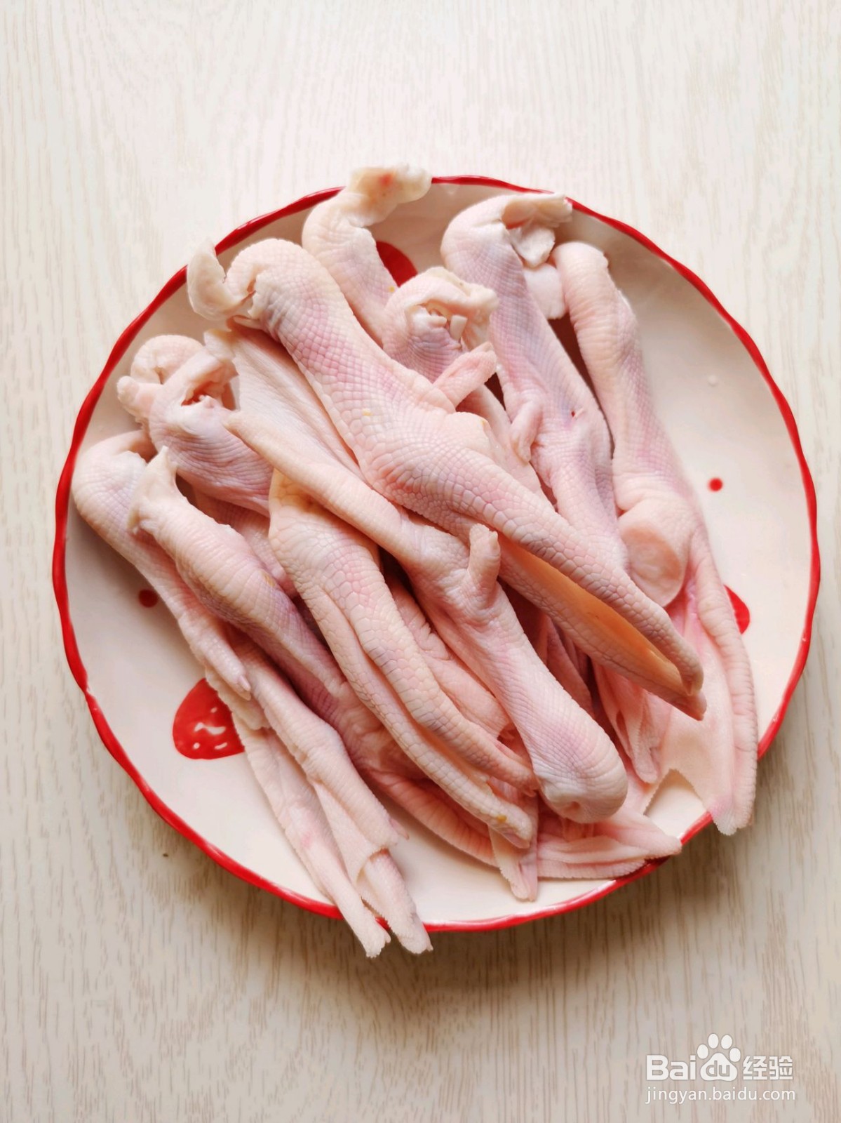 酱香鸭掌煲怎么做