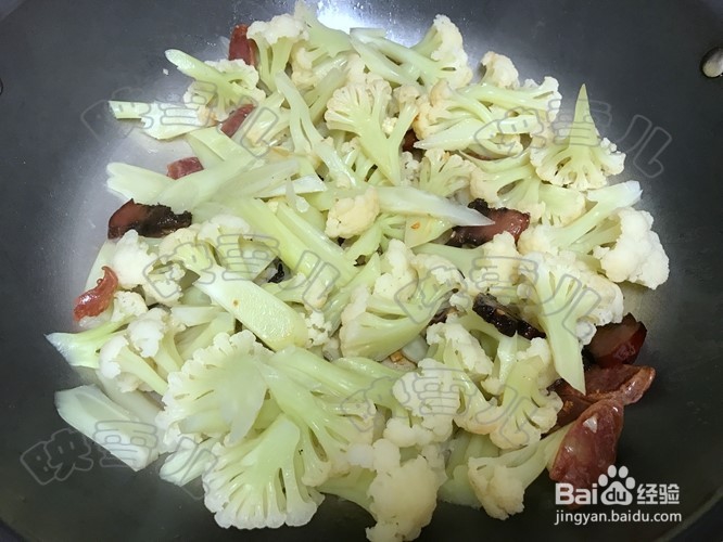 如何用腊味炒台湾椰菜花