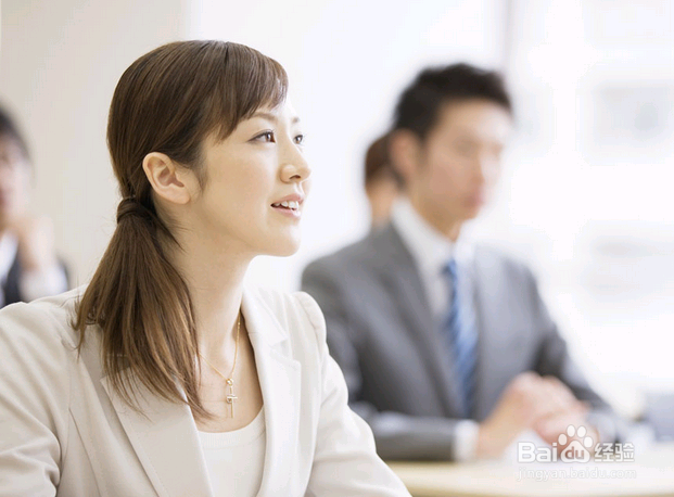 职场晋升捷径：看人长处、帮人难处、记人好处！