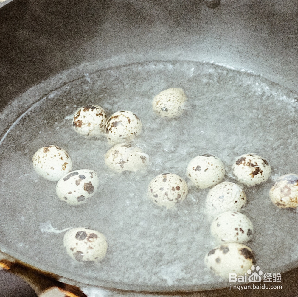 好吃入味的培根卷鹌鹑蛋