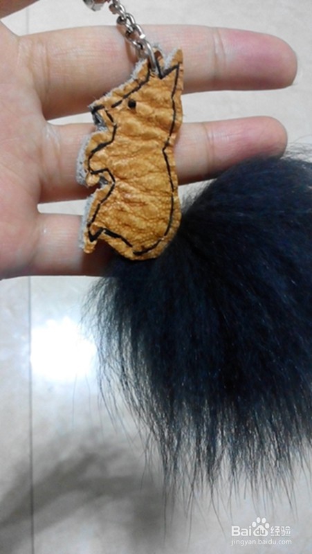 皮包旧物改造——卡通钥匙扣