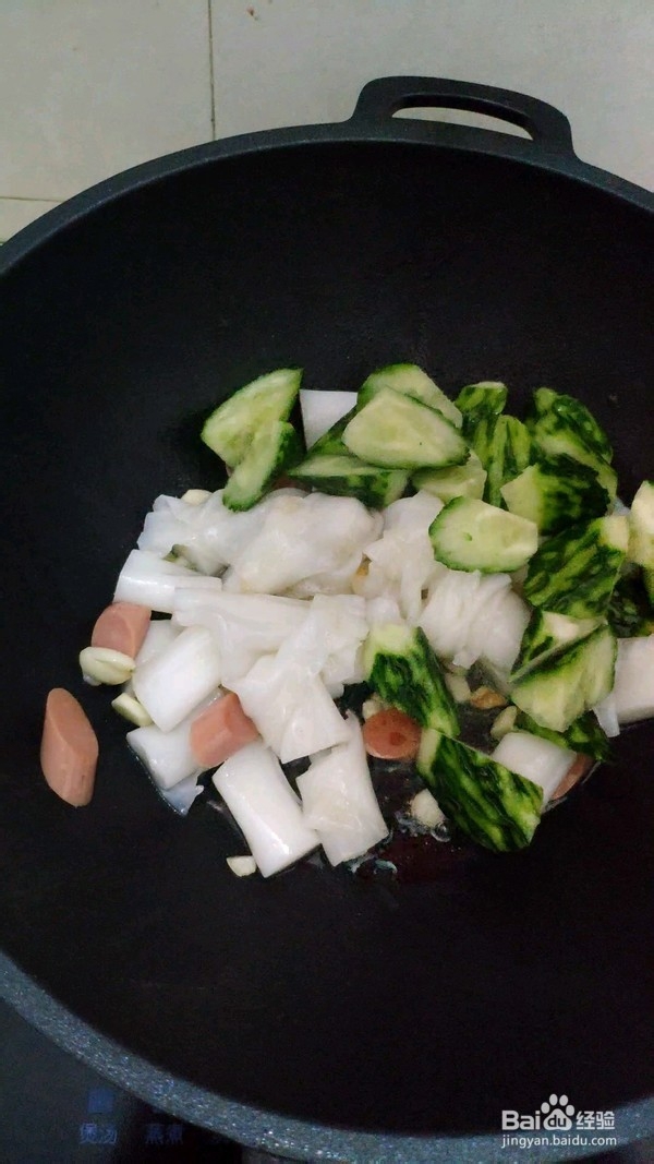 青瓜味猪肠粉好吃的做法