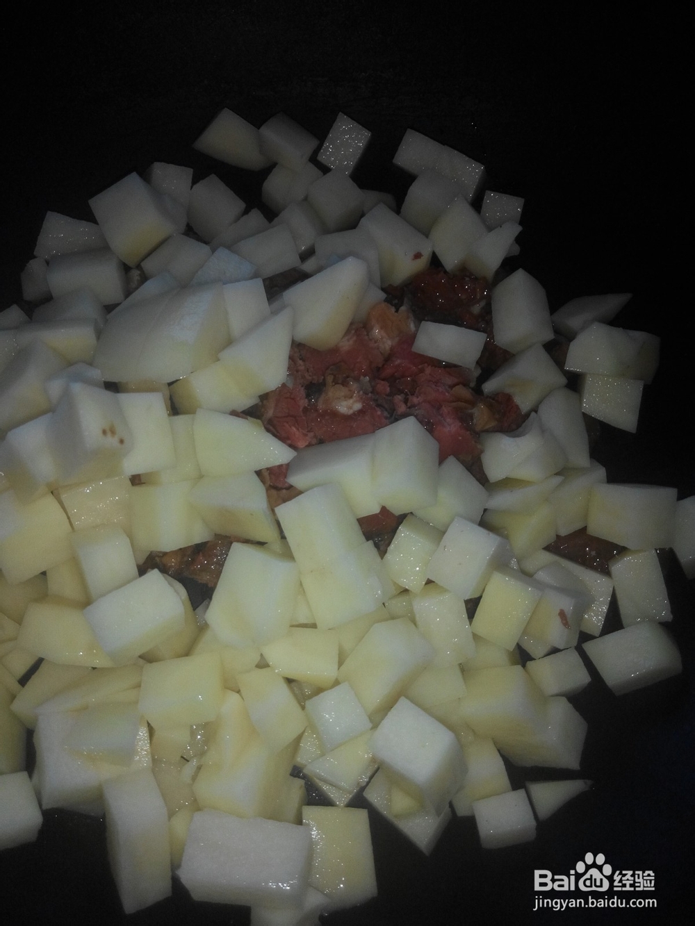 干靠牛肉土豆丁
