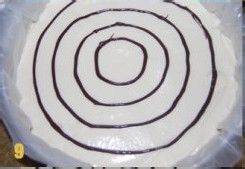 有花纹的日式轻乳酪蛋糕