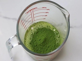 青提抹茶蛋糕卷怎么做